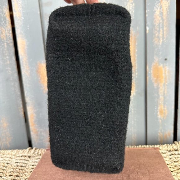 MZ Fair Trade Rocio Wristlet Clutch Midnight Arrow - Picture 7 of 16